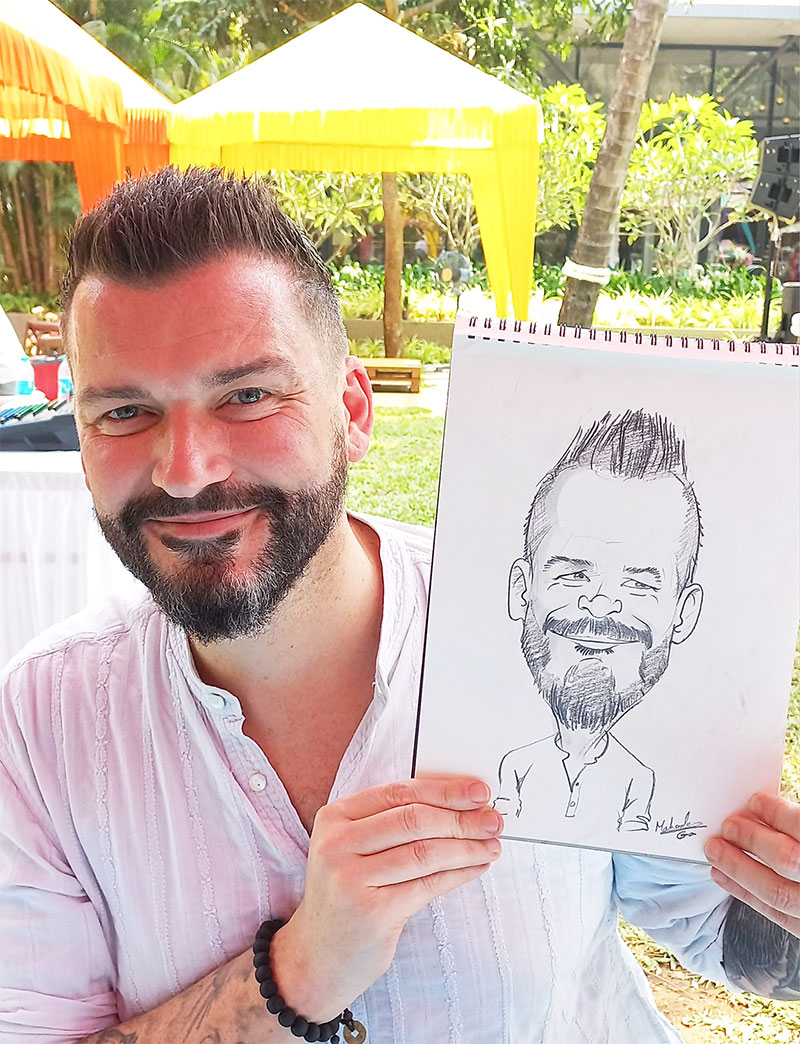 Caricature Artist Mahadev Parwar -  For Weddings, Birthday Parties and Other Events in Goa