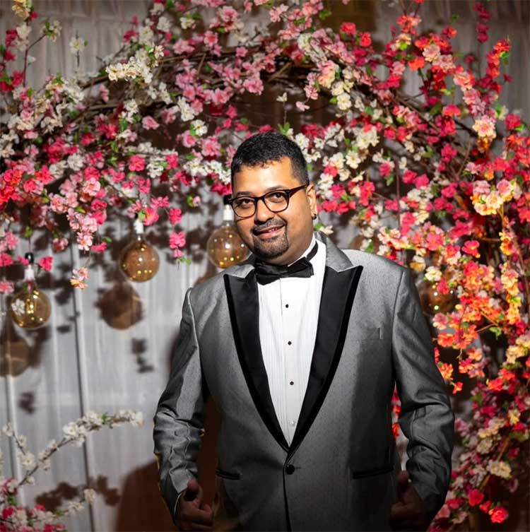 Emcee Stanley Fernandes for Weddings & Other Events