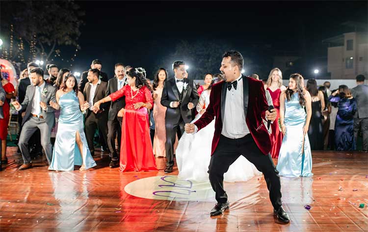 Emcee Stanley Fernandes for Weddings & Other Events