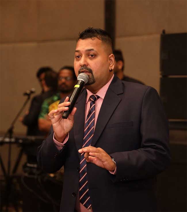 Emcee Stanley Fernandes for Weddings & Other Events