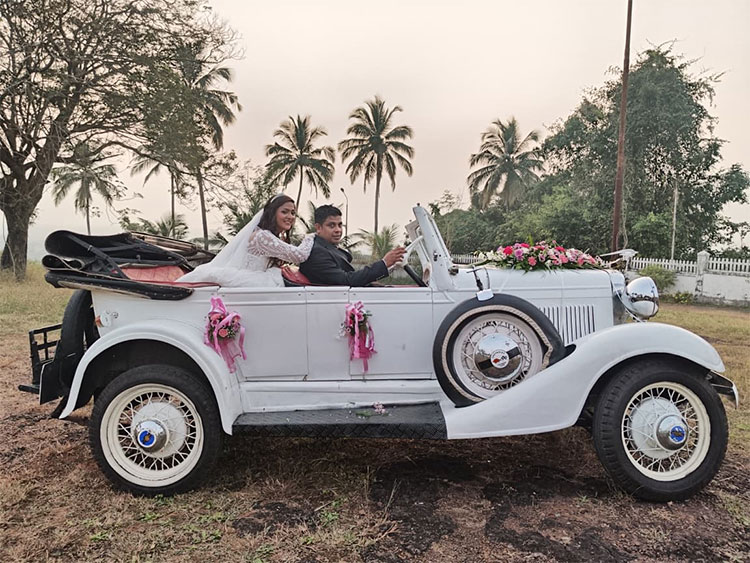 Mayur Lotikar Vintage Cars for  Weddings & Other Events