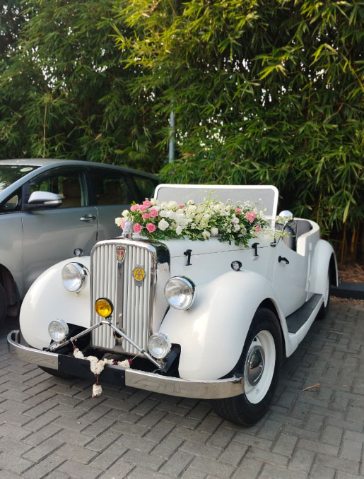 Mayur Lotikar Vintage Cars for  Weddings & Other Events