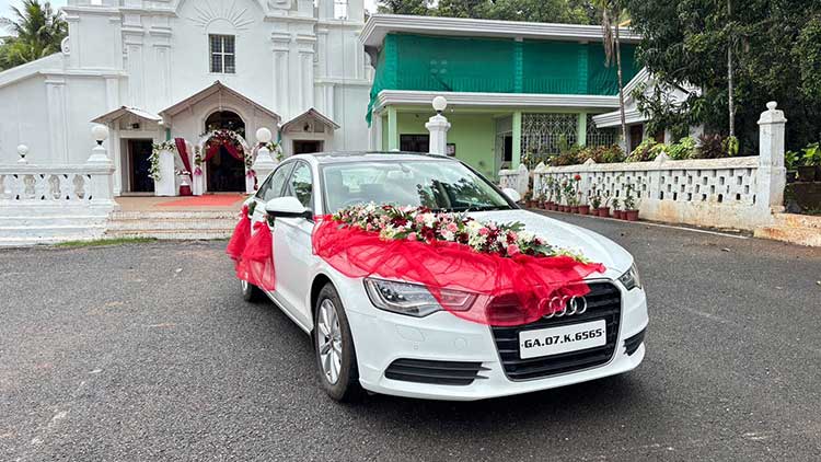  Studio 21 Luxury Car Rentals in Goa