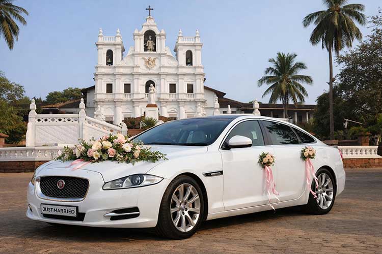  Studio 21 Luxury Car Rentals in Goa