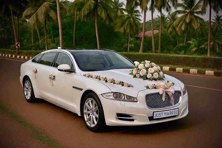  Studio 21 Luxury Car Rentals in Goa