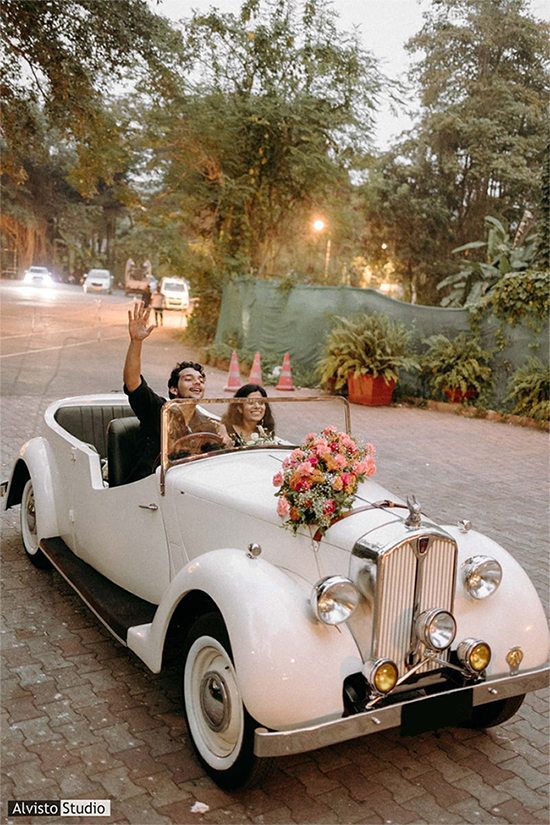 Vintage, Classic & Modern Luxury Wedding Cars for Hire in Goa