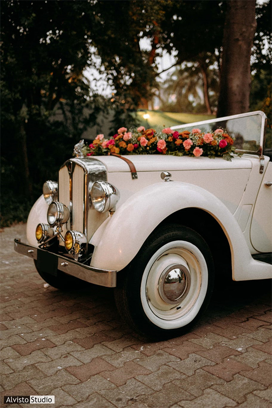 Vintage, Classic & Modern Luxury Wedding Cars for Hire in Goa